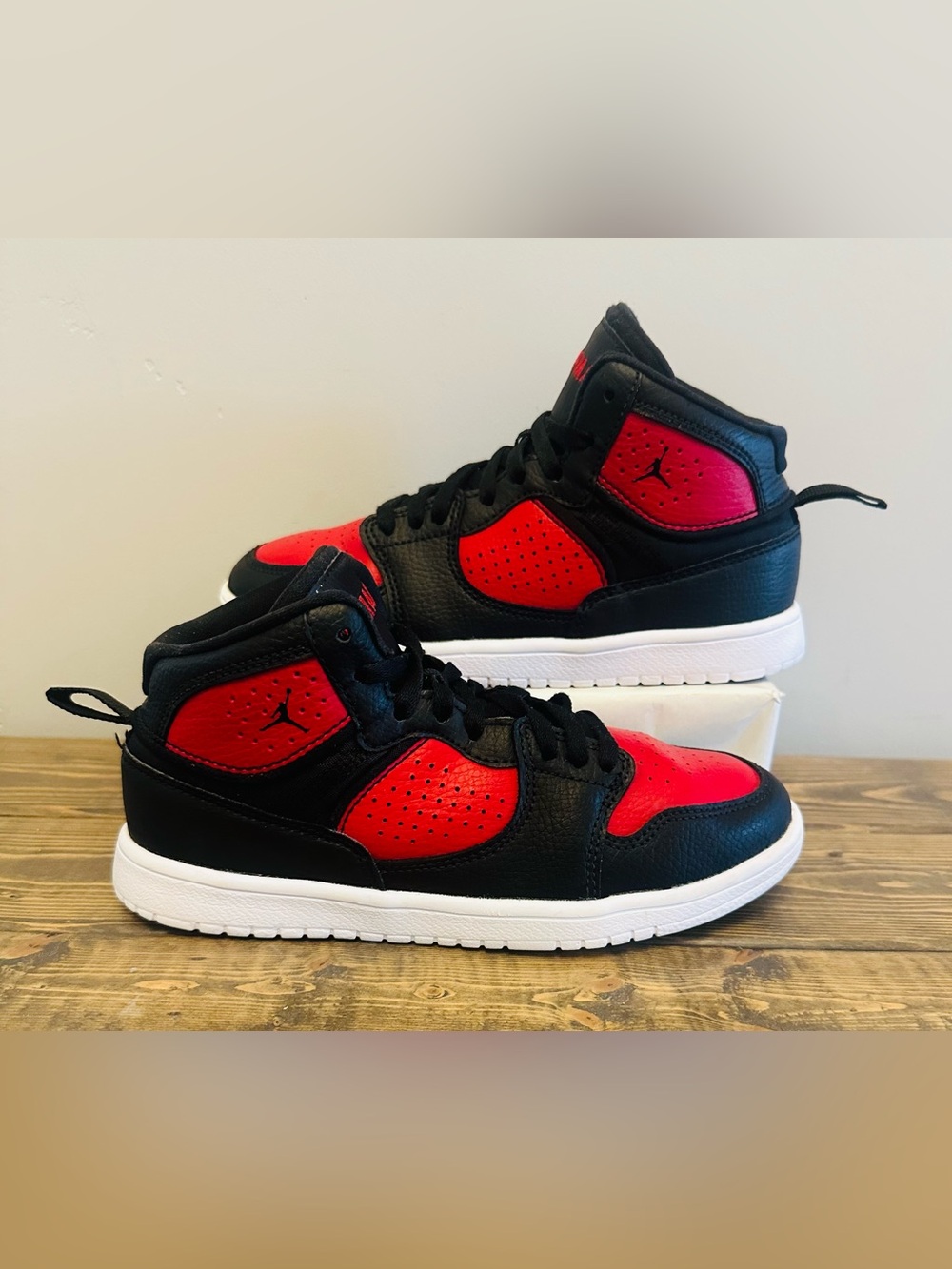 Nike Air Jordan Access ‘Bred’ Shoes Mid Black/Red/White AV7942-006 Size 3Y